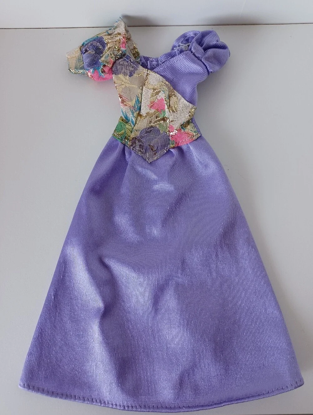 Vintage Barbie Fashion Doll Purple Multicolor Puff Sleeves Dress Toy Collectible